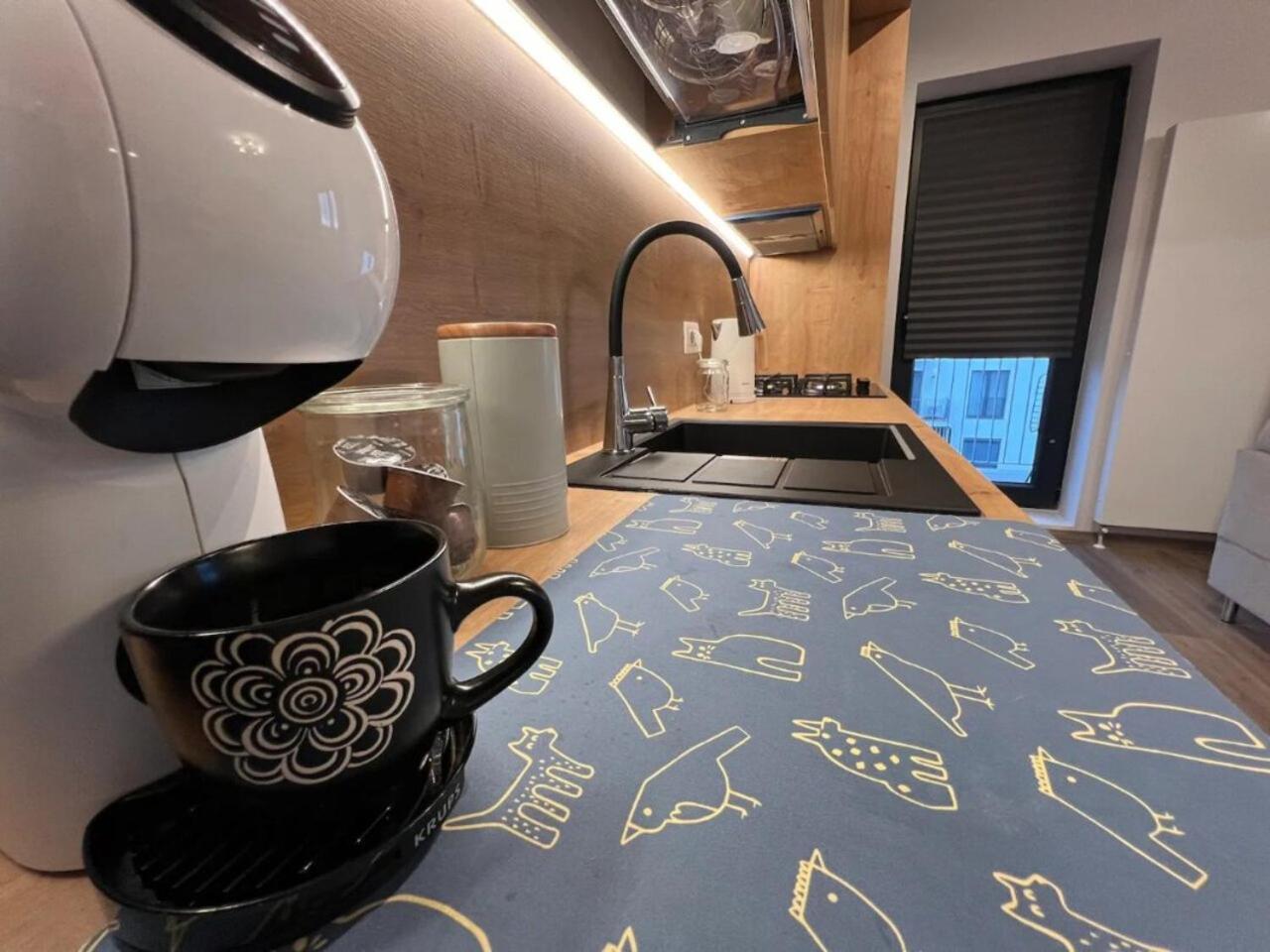 High-Rise Luxury Apartment With Free Parking 부쿠레슈티 외부 사진